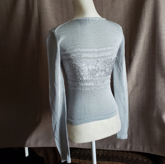 Shu Shu silver / grey mesh like top💥Chic💥 - Picture 7 of 9